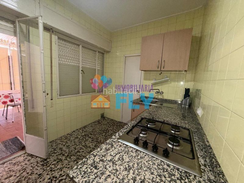 Foto 604ae68f-7325-4e5d-be2c-f938fd2872a3. Pis a Universidad Ourense