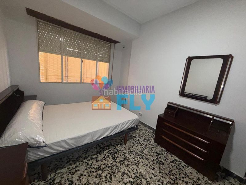 Foto 7438e932-2d40-4974-ae76-56701ae8de35. Pis a Universidad Ourense