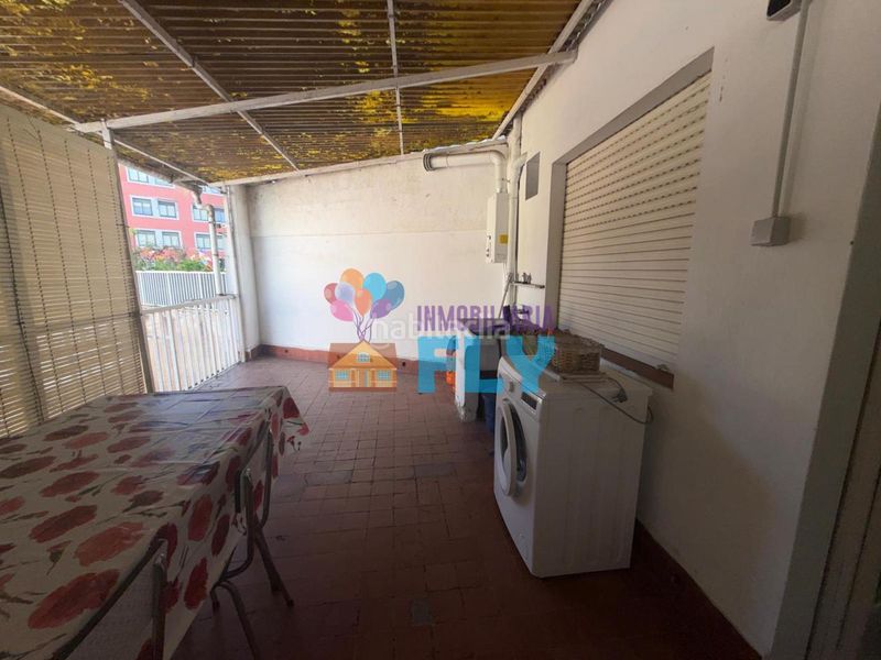 Foto b058f6a2-d1a5-450f-97c4-4f42e2da253b. Pis a Universidad Ourense