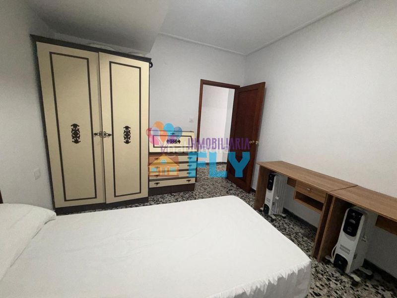 Foto b952bab1-72bd-4240-81ce-b3e2463f5b65. Pis a Universidad Ourense