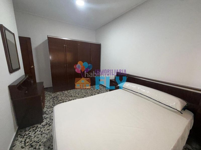 Foto c7af08d2-68f1-40dd-8630-179fe86e0537. Pis a Universidad Ourense