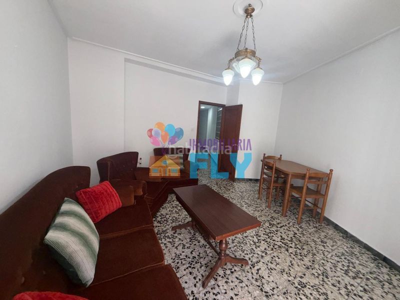 Foto f62898b4-02bb-4f81-9537-9bcaefb6c645. Pis a Universidad Ourense