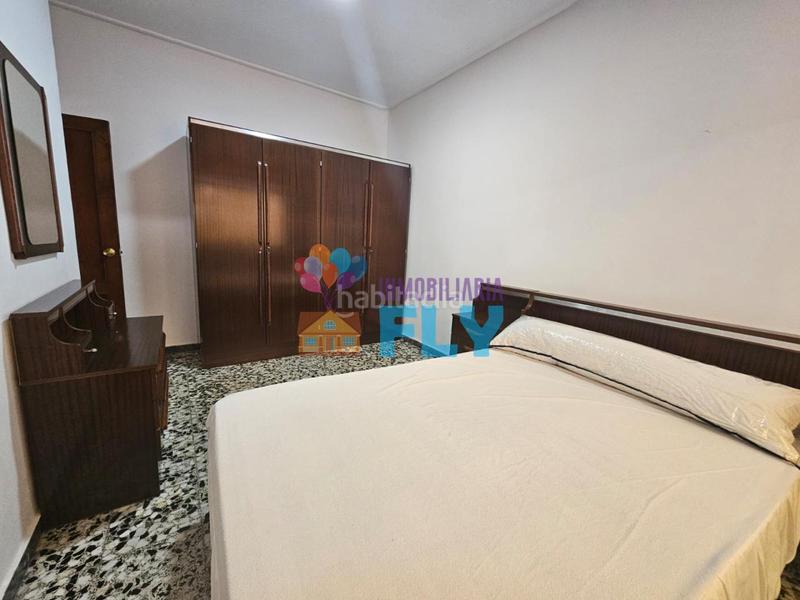 Foto 92f3e69f-652d-4594-8e27-152a6317273a. Pis a Universidad Ourense