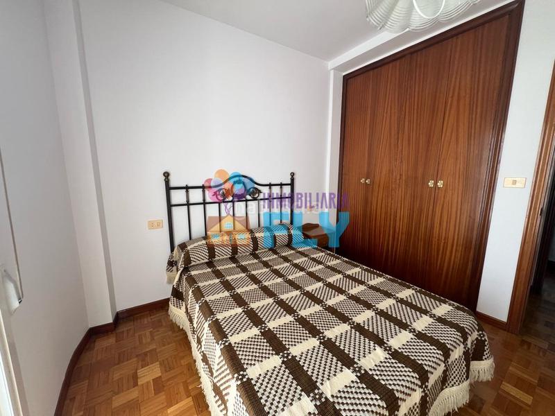 Foto 103cd519-b330-4cbc-9774-254d7bba5794. Alquiler piso en Universidad Ourense