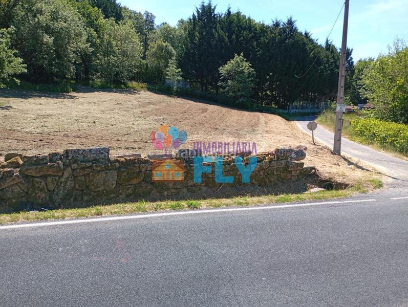 Foto 2e8e52a6-f815-4cba-b8cf-e06584a457c0. Terreno residencial en Pereiro de Aguiar (O)