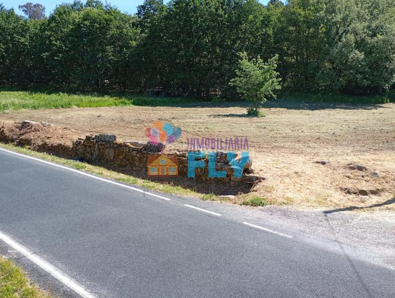 Foto 81a99f29-08dd-4068-85f0-e324a40003c1. Terreno residencial en Pereiro de Aguiar (O)