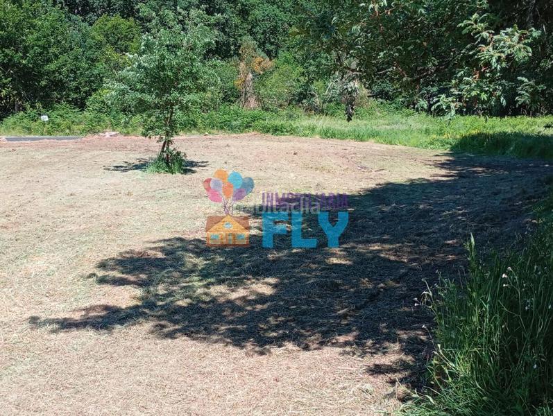 Foto a6bf5a52-0822-4804-a129-db84c069d264. Terreno residencial en Pereiro de Aguiar (O)