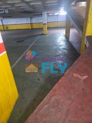 Parking coche en Centro