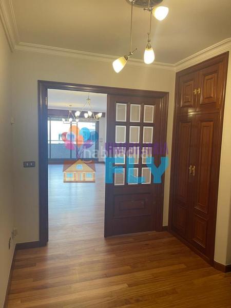 Foto a7f0241b-78fb-4ab9-8890-cbc5978e02a6. Flat with heating parking in Plaza España - Corte Inglés Vigo