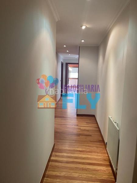 Foto 2a4af869-8460-4c2c-b845-2588531d33a0. Pis amb calefacció aparcament a Plaza España - Corte Inglés Vigo