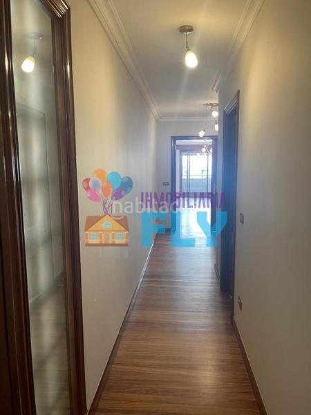 Foto 0a720ac7-9241-439a-8596-b43e22a492d2. Piso en Plaza España - Corte Inglés Vigo