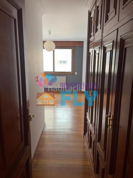 Foto 1ed3bc0f-c811-4453-b212-b7b80f55de30. Piso en Plaza España - Corte Inglés Vigo