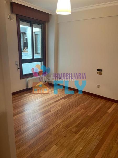 Foto 6f90d18e-f6c5-4d99-95b4-593785e492e9. Piso en Plaza España - Corte Inglés Vigo