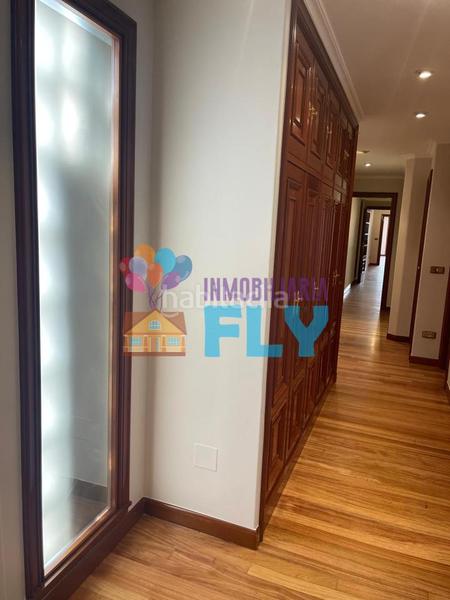 Foto 9aa8ba2a-2c1b-437c-b07d-32d1acccd644. Piso en Plaza España - Corte Inglés Vigo