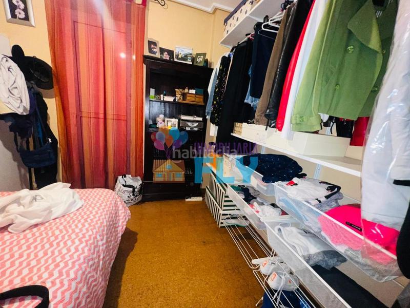 Foto 1877c87b-890d-48f7-af18-979f2f1ecb68. Pis amb calefacció a Centro Ourense