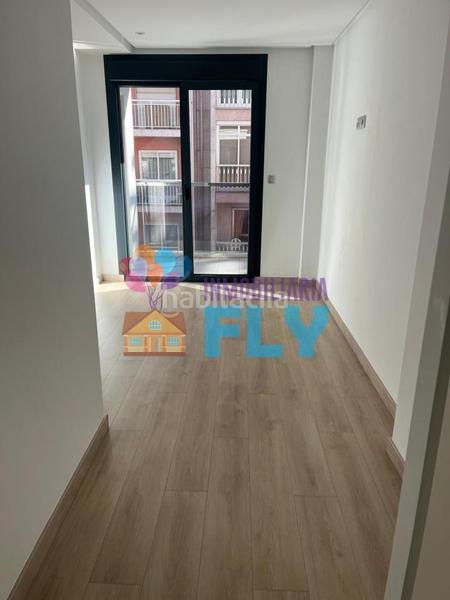 Foto a8a25a43-a552-4961-ba89-b23da3565c83. Location appartement avec chauffage dans Centro Ourense