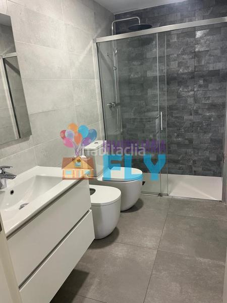 Foto e77e6678-7e0c-4ba5-ba3f-64a86d9f2888. Rent flat with heating in Centro Ourense