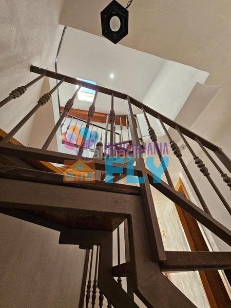 Foto 18af73e2-d656-4694-be02-b7dc22dd7d77. Casa adosada en Vistahermosa Ourense