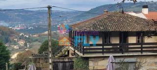Casa a Toén