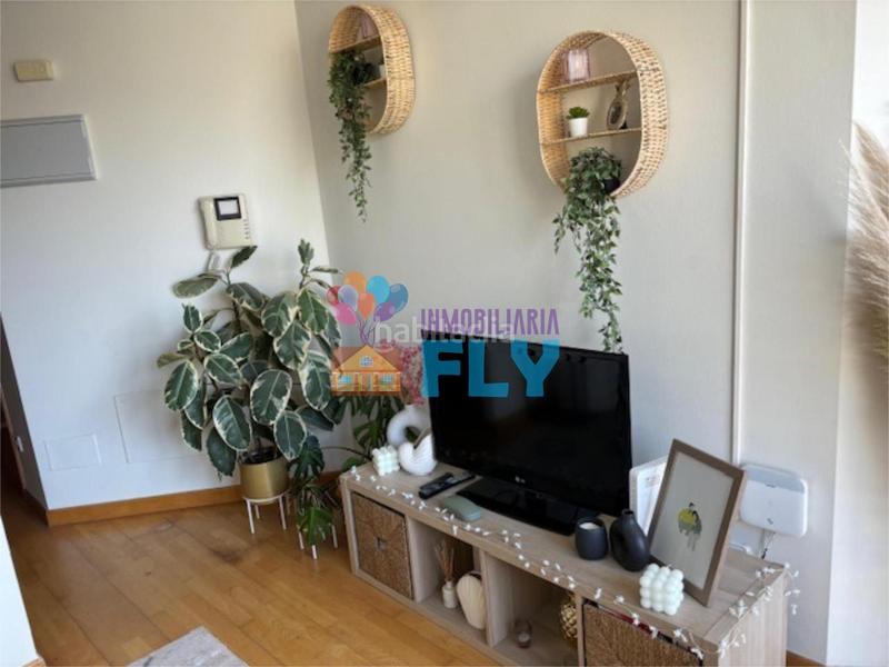 Foto 17031a8e-345a-4de0-a7ad-1af822fdb3f3. Apartament amb calefacció a As Travesas - Balaidos Vigo