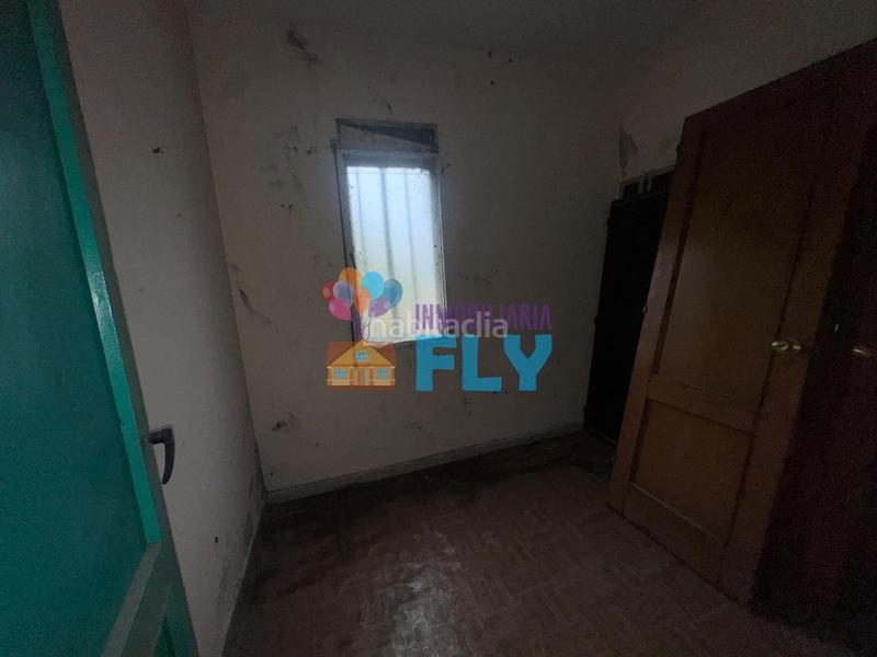 Foto cd66c373-2b64-4084-8511-a0237ebb25ec. Casa con parcheggio in Mariñamansa Ourense