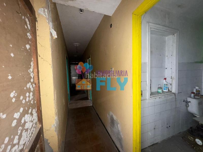 Foto e5a5d6ab-1f4b-4670-9e8c-85904600846a. Haus mit parking in Mariñamansa Ourense