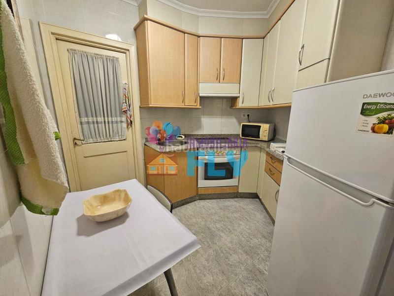 Foto b7b9bcd2-254b-41e0-ab22-6836f29fd820. Location appartement avec chauffage dans Centro Ourense