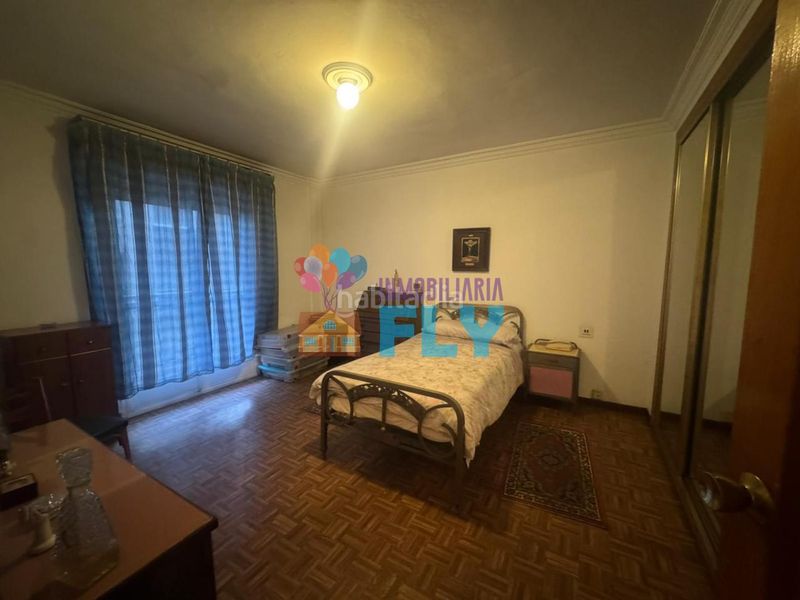 Foto ed953ce9-e7d0-4ce2-8311-2f87b2197dc2. Pis amb calefacció a Centro Ourense