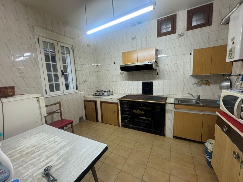 Foto c709d424-72e6-474c-8a9e-6a03fc14a0da. Casa a Castro Caldelas