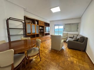 Appartamento in Carballiño (O). Piso amplio y luminoso ideal para familias en o carballiño