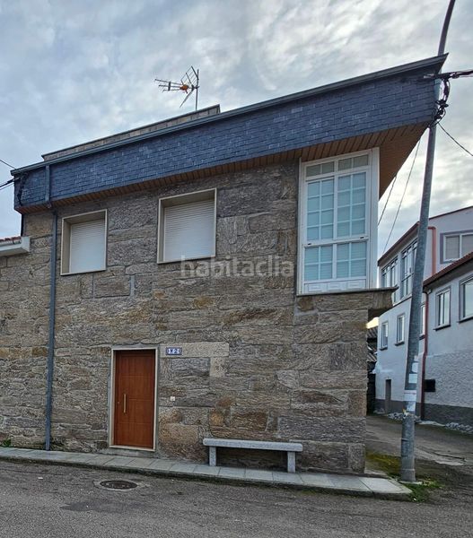 Foto efeb0e24-5f9f-4c5e-ab98-1b49f69998db. Casa a Teixeira (A)
