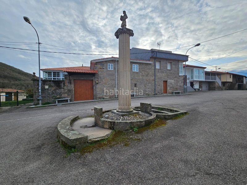 Foto f77d1cd3-15e7-49b9-a716-ded2884ac64b. Casa a Teixeira (A)