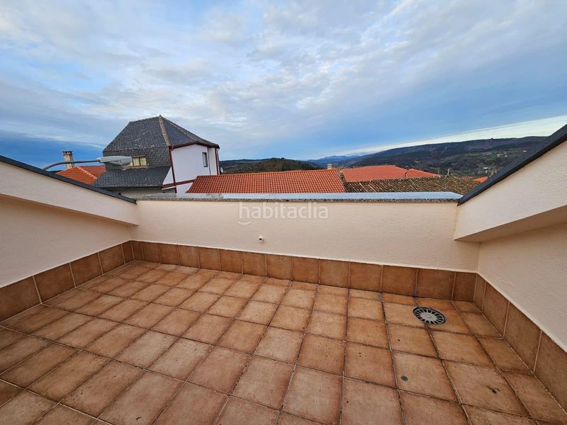 Foto fe82fac9-1007-4f54-9613-04ff5fda0a1a. Casa a Teixeira (A)
