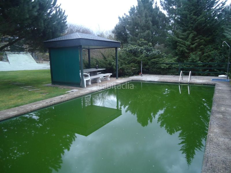 Foto beaf23e1-f43c-4372-a06f-4395e617740f. Casa amb piscina a Barbadás