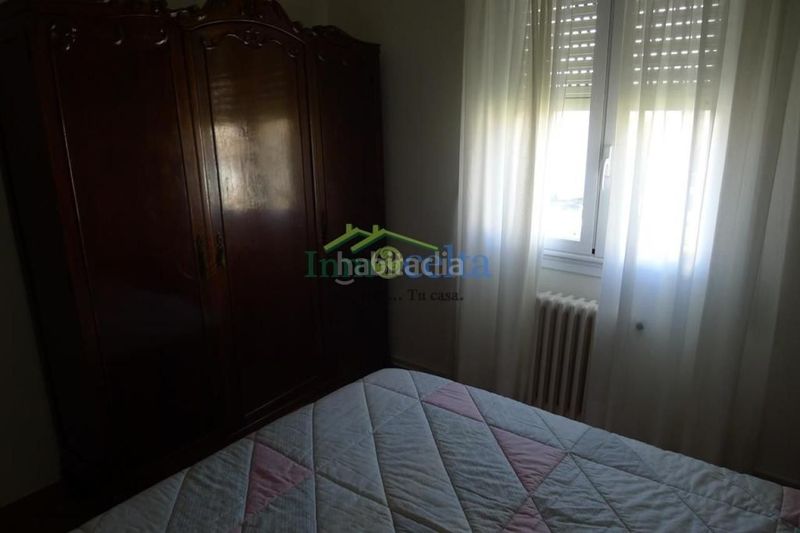 Foto 5c125ce7-b82b-44be-b1c4-87c03f01876d. Casa amb calefacció a As Lagoas Ourense