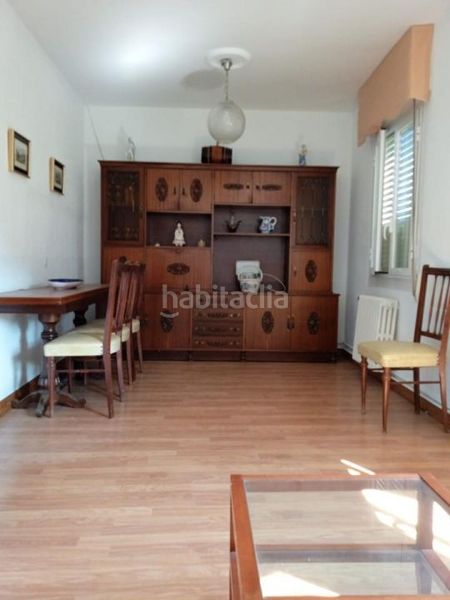 Foto 66bd5172-3de4-4787-9f56-22e07ab029cd. Casa amb calefacció a As Lagoas Ourense