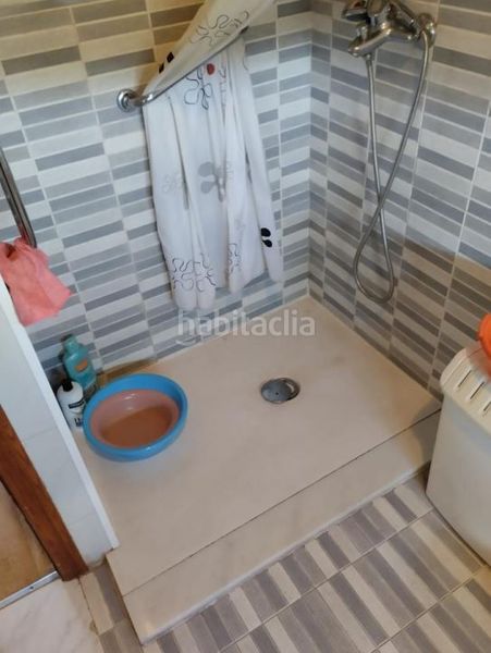 Foto 12e96f40-9df9-45a6-85c2-fb34afe3356e. Casa amb calefacció a Merca (A)