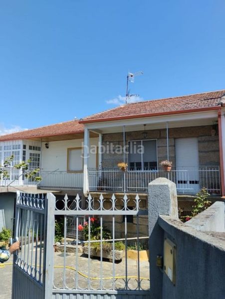 Foto f46010ac-9175-459a-8f96-b37aa1c7d963. Casa amb calefacció a Merca (A)