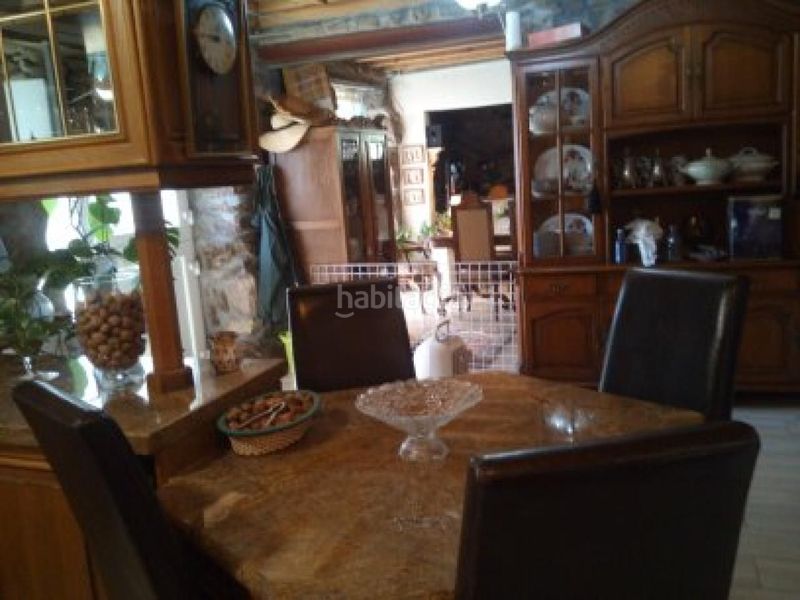 Foto 8d826e9e-98f9-4794-b893-e396b4624e35. Casa a Ramirás