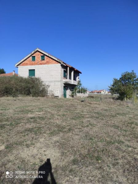 Foto 3069c564-45b0-45a7-9830-1413b361534a. Casa a Allariz