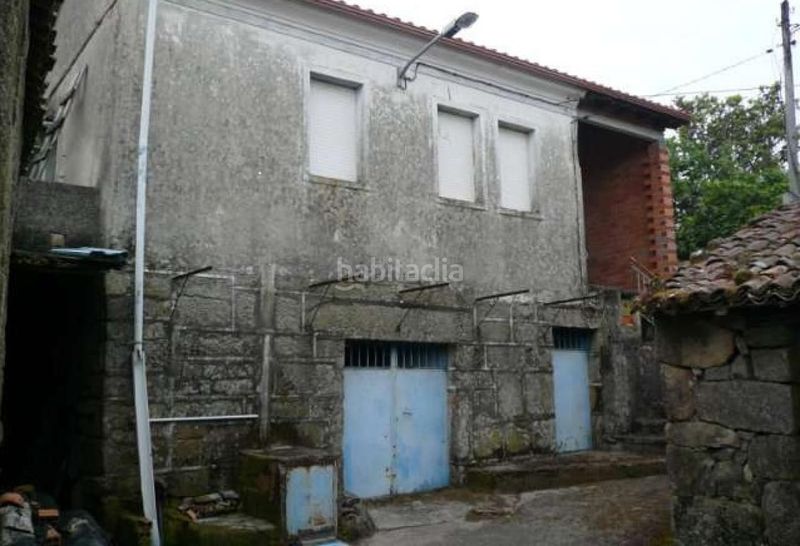 Foto 1083826c-1072-47a6-ba24-4ecacc3e79a2. Casa a Amoeiro