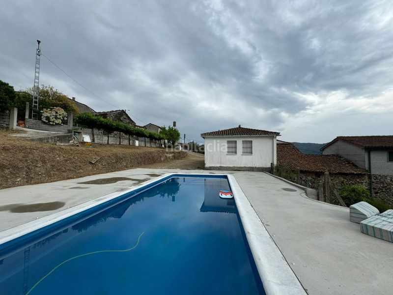 Foto 9e1a46df-80f2-4395-9012-2a7cba618ac3. Casa amb piscina a Peroxa (A)