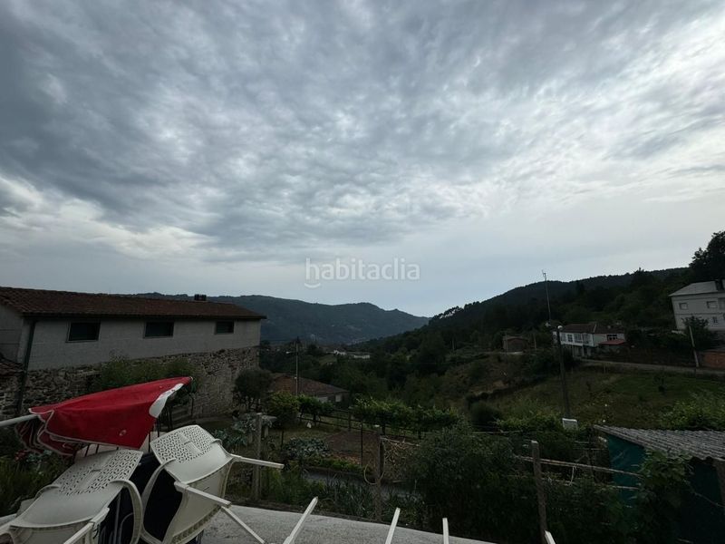 Foto b526cca0-d052-461a-b552-159775513287. Casa amb piscina a Peroxa (A)