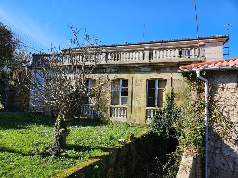 Foto b7033ab6-a3e3-41a6-84a4-51c273f4e4fe. Casa a Coles