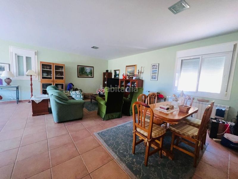 Foto fa704941-dba1-4ad4-ba73-c8b7dd96a3b7. Casa amb calefacció piscina a Toén