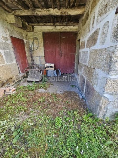 Foto 399d74b2-ed86-4982-aa6a-0d9795202f30. Casa a Nogueira de Ramuín