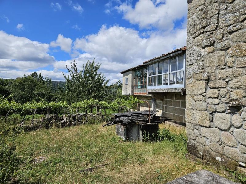 Foto e5ba456c-15b7-4eaf-a274-d1178a98dba6. Casa a Nogueira de Ramuín