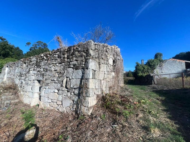 Foto c0b03ab2-20b0-4fc1-8665-97d3a677a4ad. Casa a Amoeiro