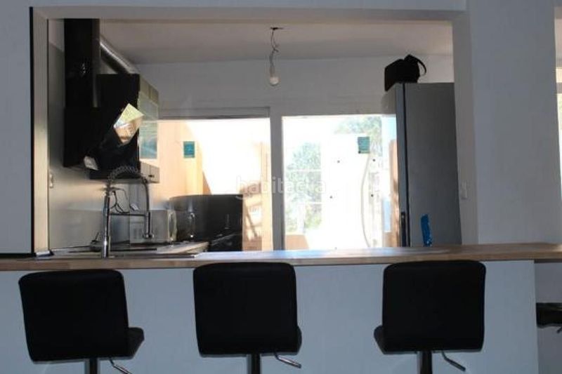 Foto 0e289fb0-b154-403e-8fc9-20786489d2e9. Casa a Lavadores Vigo