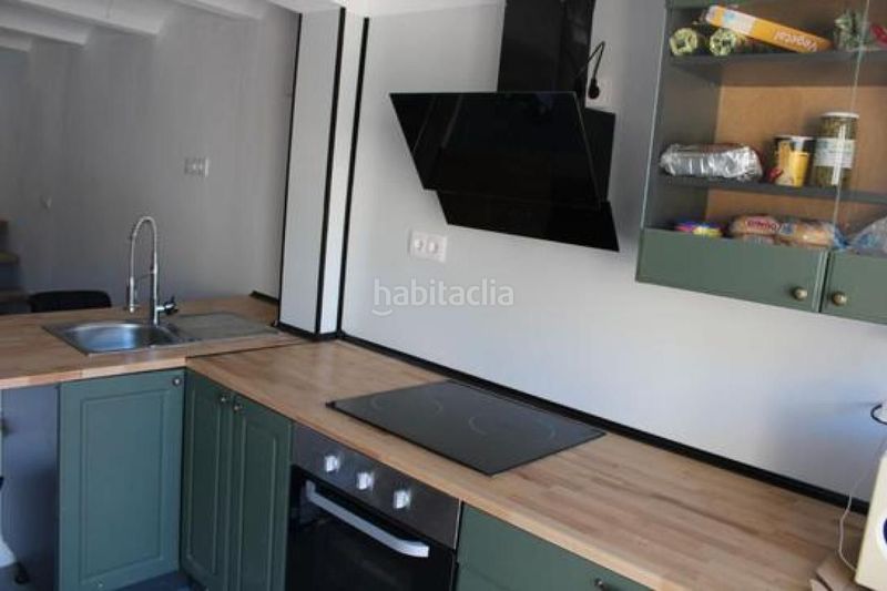 Foto 84d2eec8-d995-4212-b06e-dbb660cb0324. Casa a Lavadores Vigo